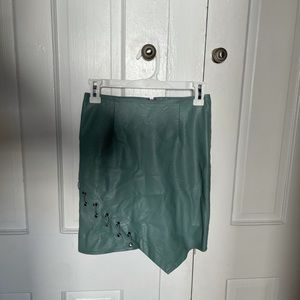 Tobi faux leather skirt
